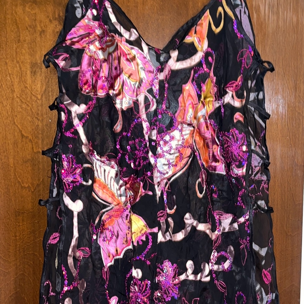 Plus Size Lingerie - Picture 2 of 10